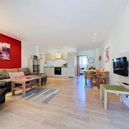 Vakantiehuis Lenzer Hoeh-4 By Interhome